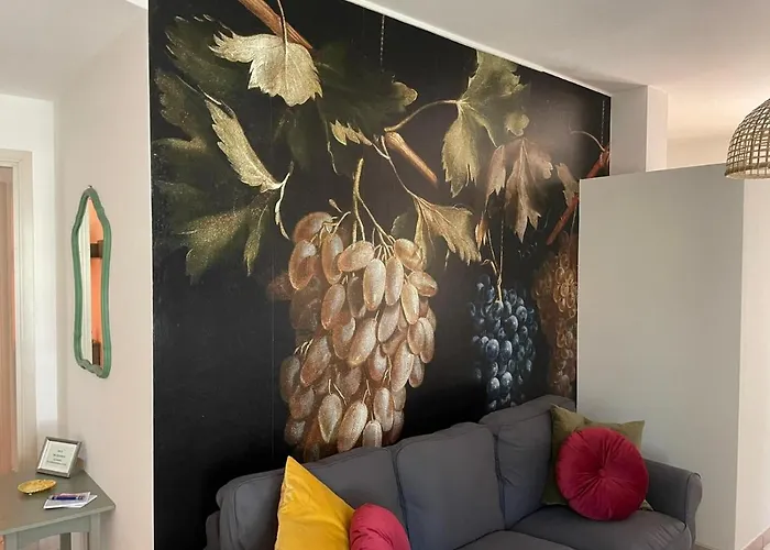 The Loft E&E Chianti Room